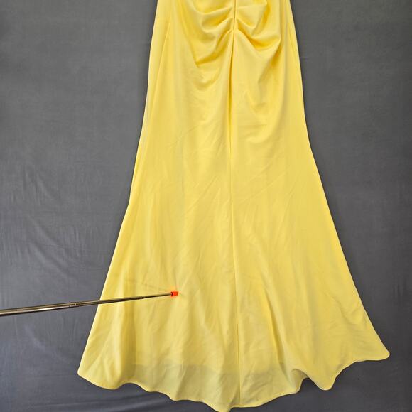 Aqua Formal Yellow Maxi Dress NEW $154 Stretch Off Shoulder Pleated Women 14 Zip - Picture 11 of 13
